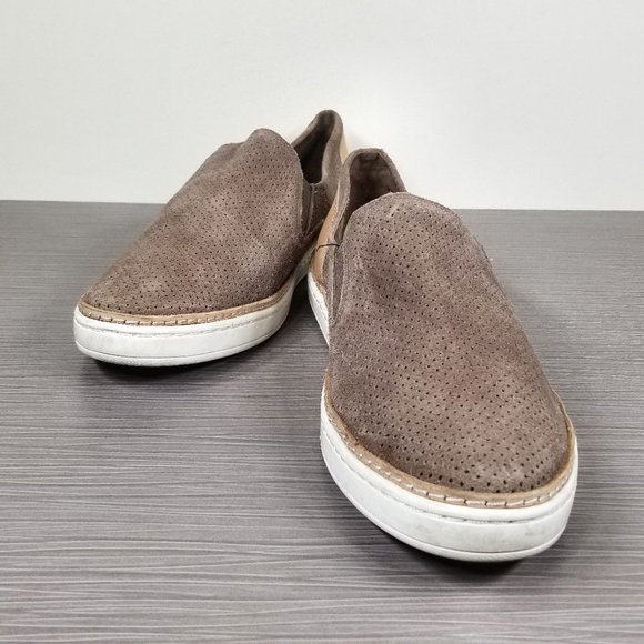 UGG Adley Slip-On Sneaker, Taupe Suede, Womens Size 9 M / 40 - Picture 4 of 10